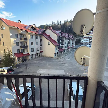 9 Апартамент *